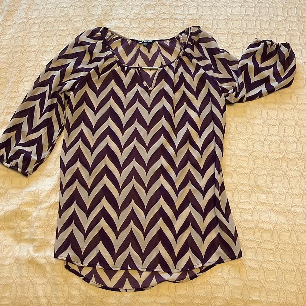 Unique Spectrum chevron purple and cream blouse
